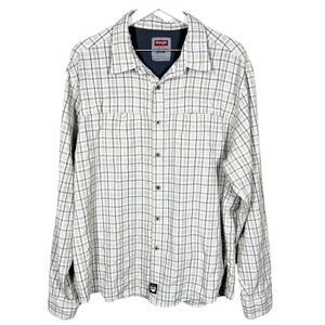 Wrangler Mens Outdoor Series Regular Fit Plaid Breathable Long Sleeve Shirt